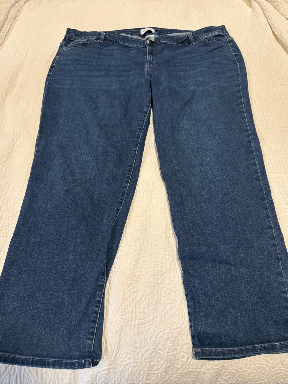 Lane Bryant Magic waistband midrise straight signature jeans 28